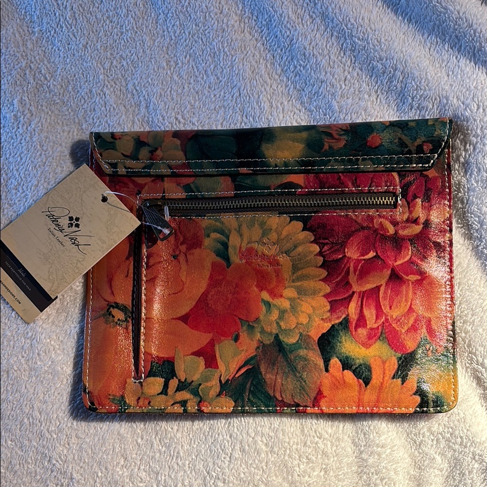 Patricia Nash - Italian Leather Floral Envelope Clutch - Picture 6 of 10